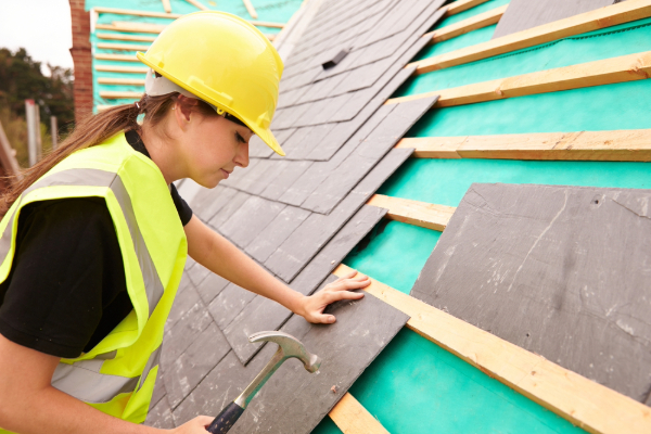 Women In Roofing: Building Thriving Careers