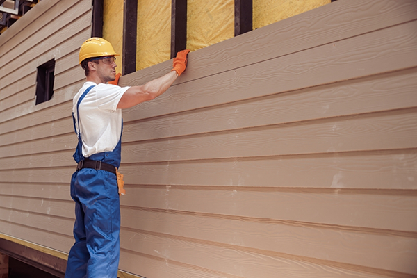 Modern siding options: What materials to offer clients for your next project